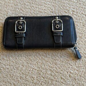 COACH Y2K Soho Zoe Wallet Double Buckle Zip Around Clutch Black Leather w/Nickel